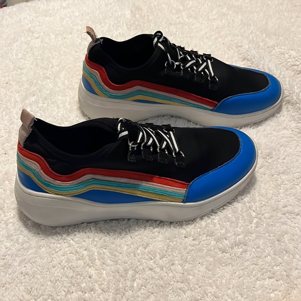 Steve Madden Women's Cavo Sneaker - Picture 3 of 8